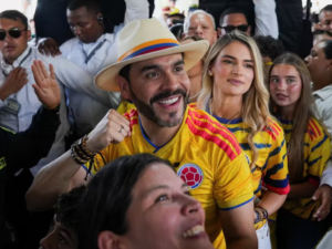 DE LA ESPRIELLA COMEMORA VANTAGEM, MAS APURAÇÃO SEGUE NA COLÔMBIA