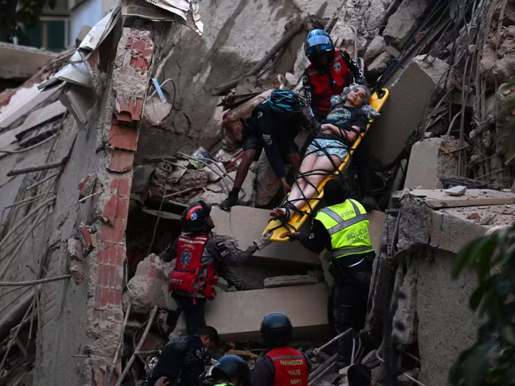 TERREMOTO NA VENEZUELA DEIXA 188 MORTOS E AMPLIA CRISE HUMANITÁRIA